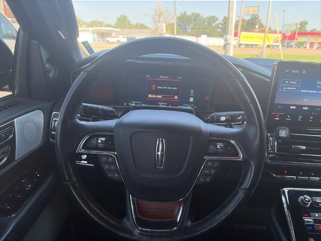 2023 Lincoln Navigator - $47,500