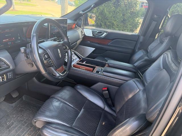 2023 Lincoln Navigator - $47,500