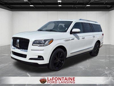 Photo of a 2023 Lincoln Navigator L 4X4 Reserve 4DR SUV for sale