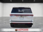 2023 Navigator L Thumbnail 4