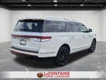 2023 Navigator L Thumbnail 5