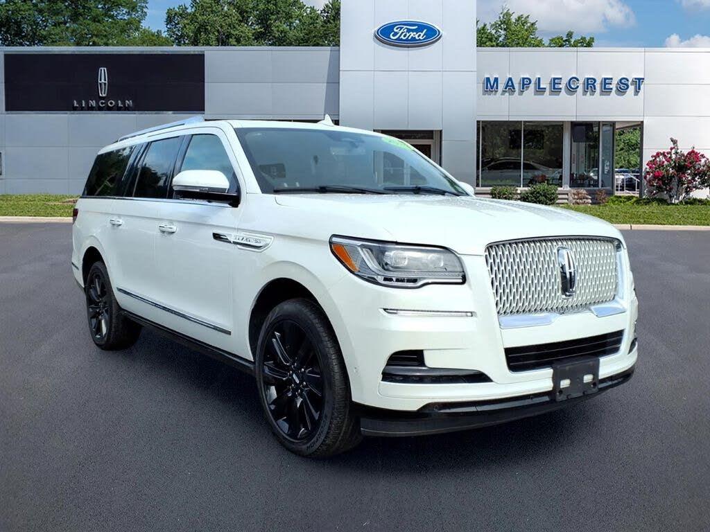 2023 Lincoln Navigator - $58,497