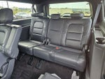 2023 Navigator L Thumbnail 18