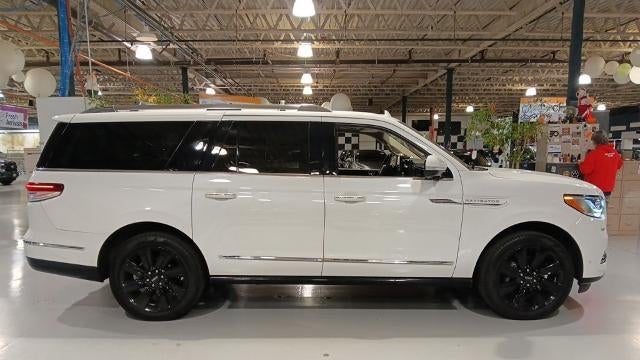2024 Lincoln Navigator L Reserve