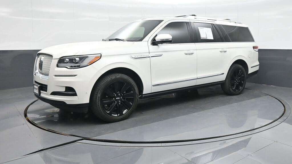 Preowned 2024 Lincoln Navigator L Reserve for Sale