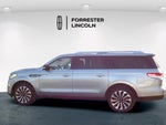 2024 Navigator L Thumbnail 5