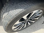 2024 Navigator L Thumbnail 10