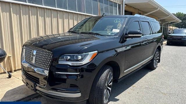 Preowned 2024 Lincoln Navigator L Reserve for Sale