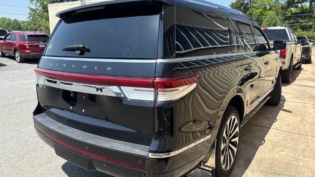 2024 Lincoln Navigator L Reserve