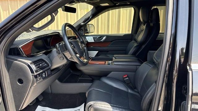 2024 Lincoln Navigator L Reserve