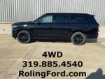 2025 Navigator L Thumbnail 2