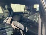 2025 Navigator L Thumbnail 24