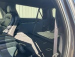 2025 Navigator L Thumbnail 26