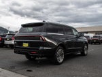 2025 Navigator L Thumbnail 5