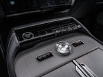 2025 Navigator L Thumbnail 14