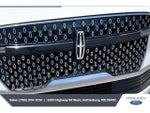 2025 Navigator L Thumbnail 25