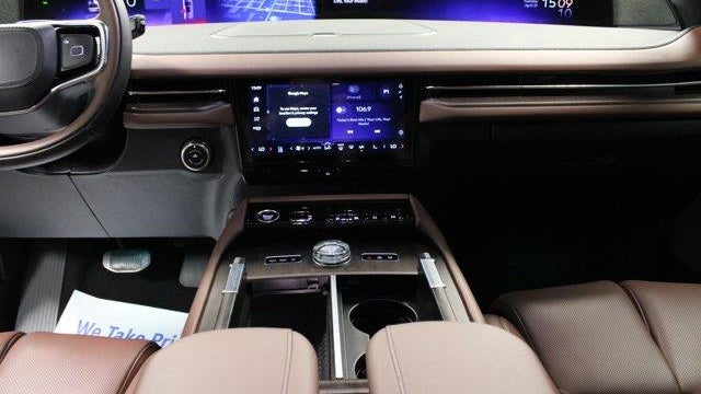 2025 Lincoln Navigator L Reserve