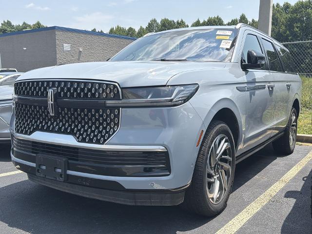 2025 Lincoln Navigator