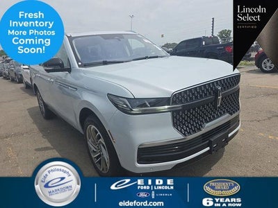 Photo of a 2025 Lincoln Navigator L 4X4 Reserve 4DR SUV for sale