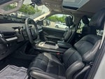 2025 Navigator L Thumbnail 13