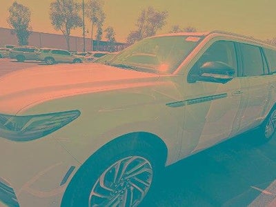 Photo of a 2025 Lincoln Navigator L 4X4 Reserve 4DR SUV for sale