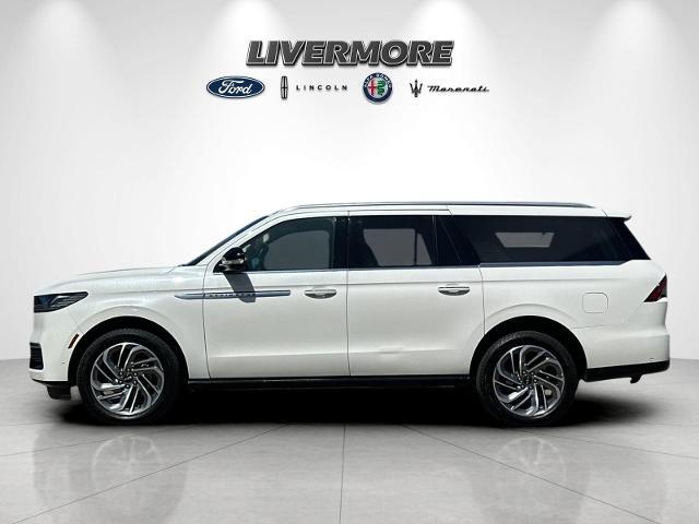 2025 Lincoln Navigator - $74,800