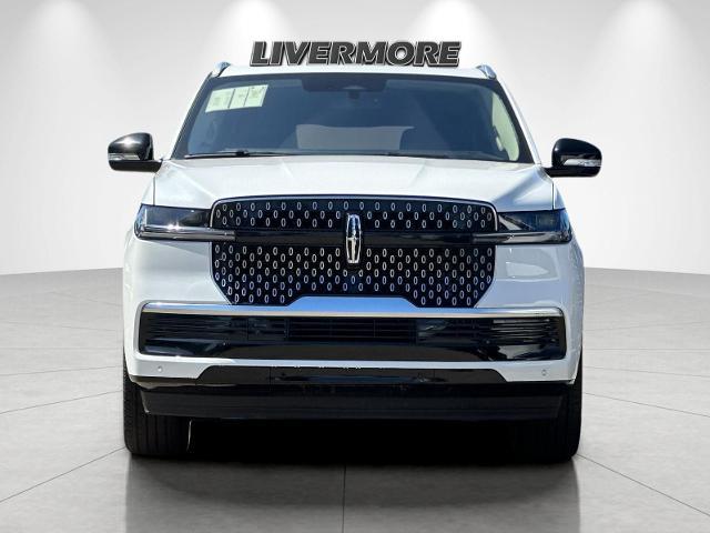 2025 Lincoln Navigator - $74,800
