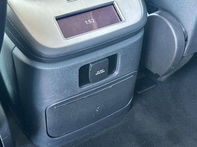2025 Lincoln Navigator - $74,800