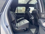 2025 Navigator L Thumbnail 13