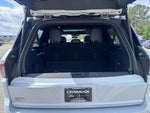 2025 Navigator L Thumbnail 15