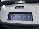 2025 Navigator L Thumbnail 17