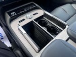 2025 Navigator L Thumbnail 25