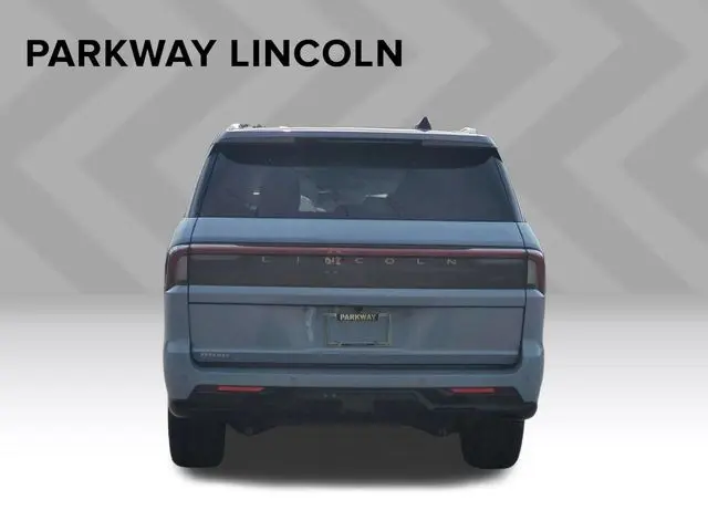 2026 Lincoln Navigator - $99,995