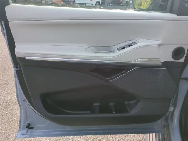 2026 Lincoln Navigator - $99,995