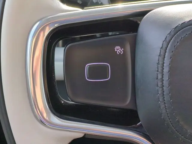 2026 Lincoln Navigator - $99,995