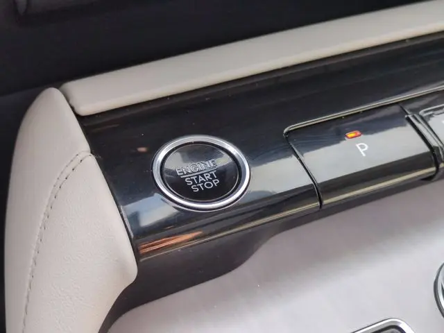 2026 Lincoln Navigator - $99,995