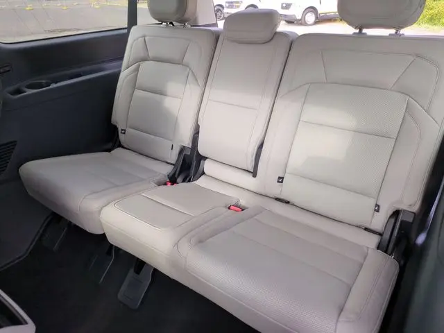2026 Lincoln Navigator - $99,995