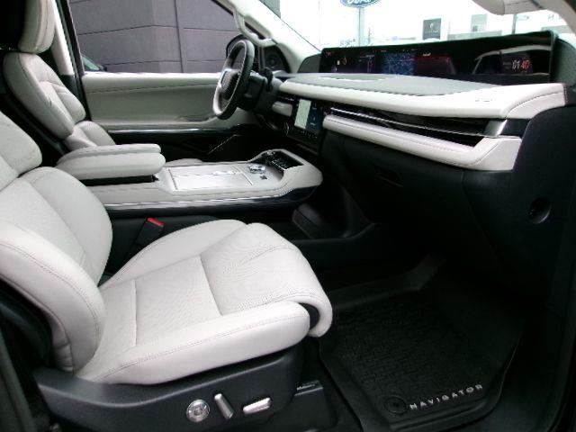 2026 Lincoln Navigator - $104,997