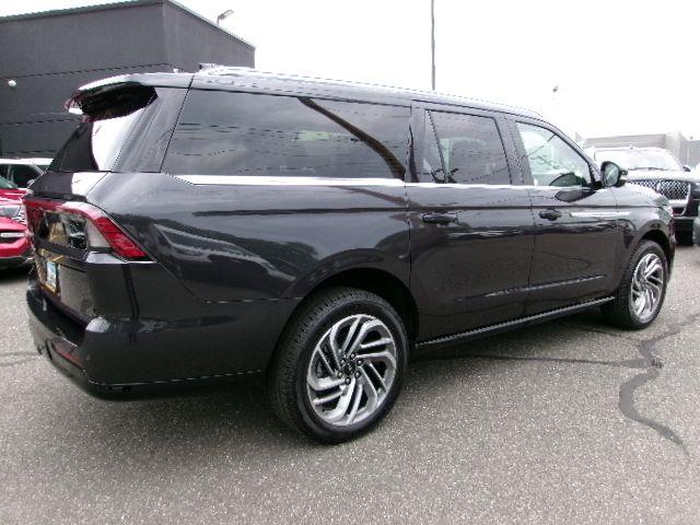 2026 Lincoln Navigator - $104,997