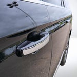 2019 Navigator L Thumbnail 15