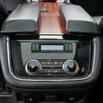 2019 Navigator L Thumbnail 33