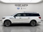 2019 Navigator L Thumbnail 2