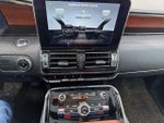 2020 Navigator L Thumbnail 18