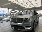 2020 Navigator L Thumbnail 3