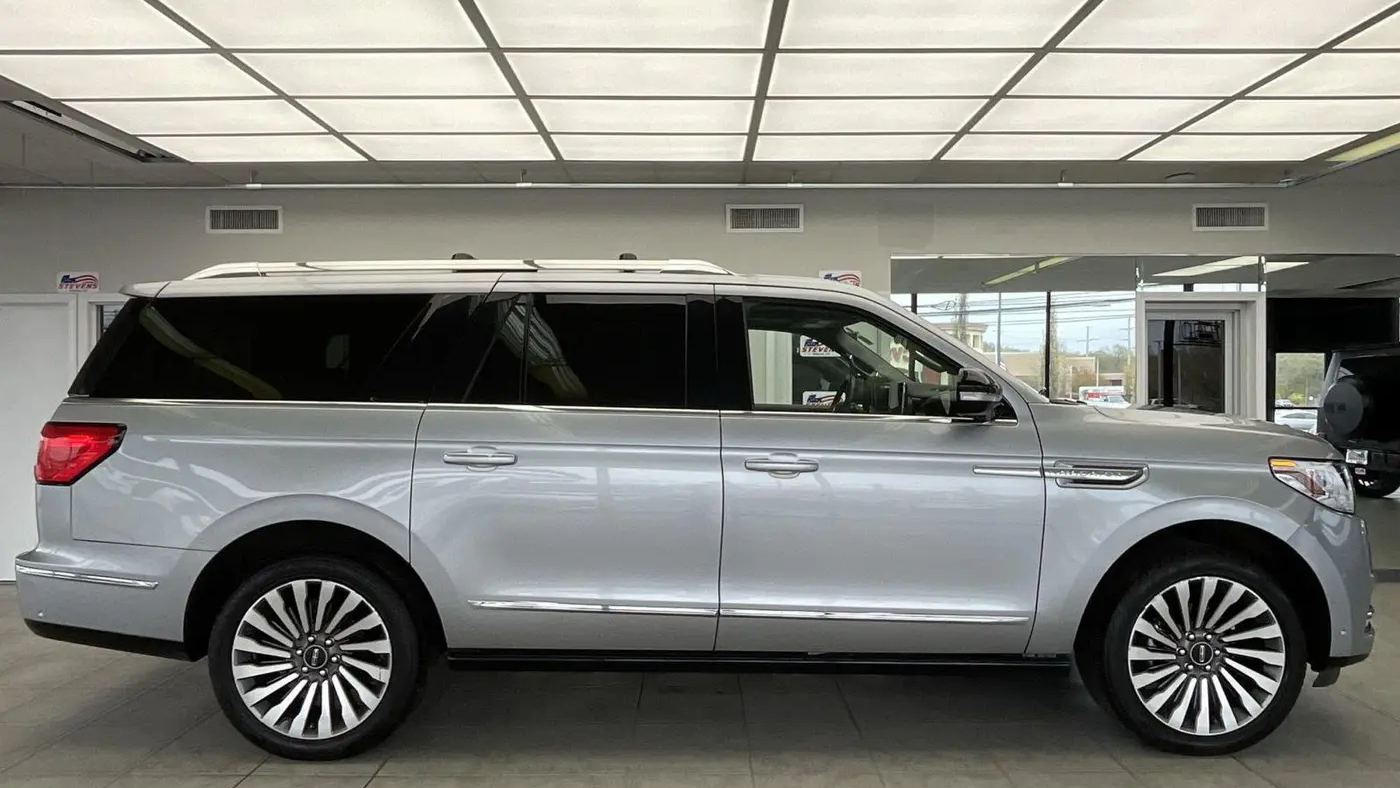2020 Lincoln Navigator L Reserve