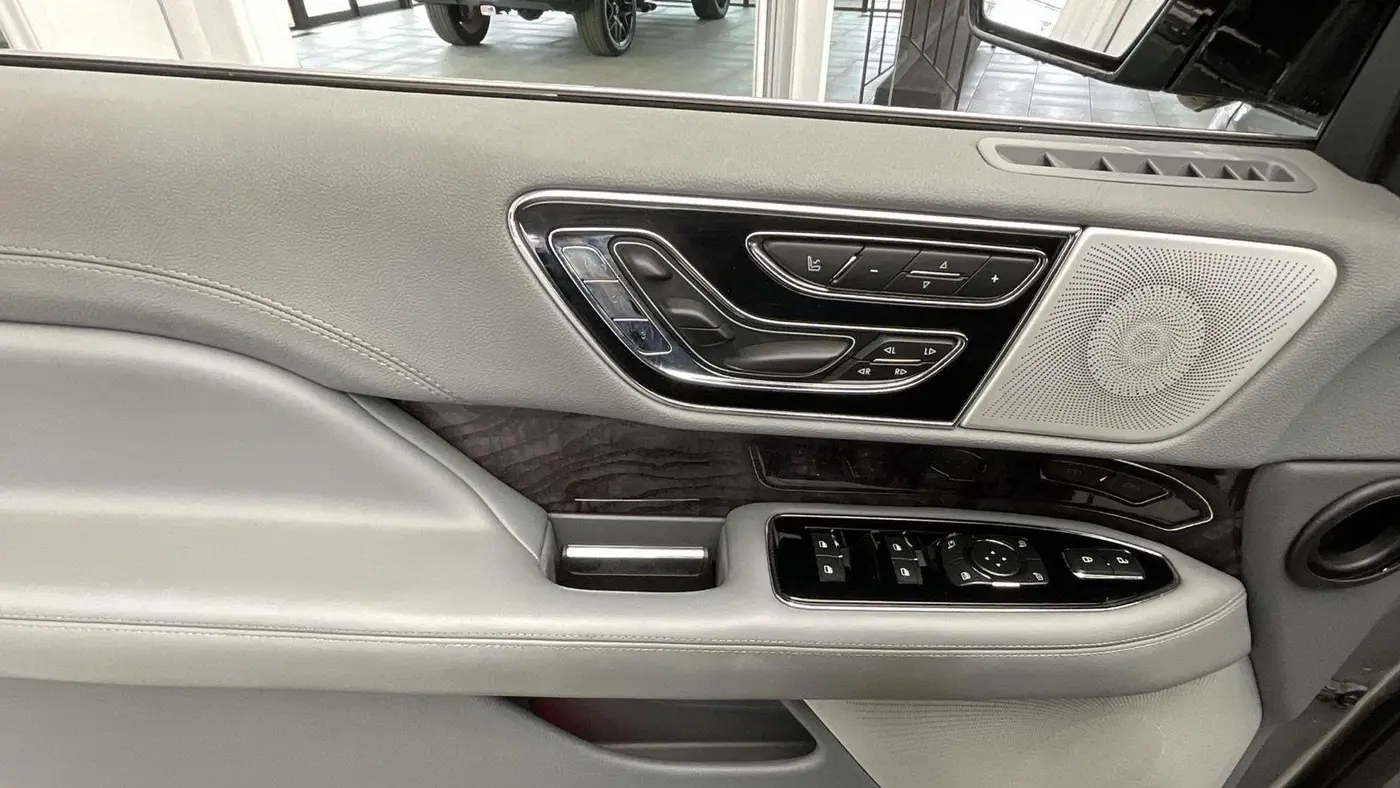 2020 Lincoln Navigator L Reserve