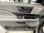 2020 Navigator L Thumbnail 29