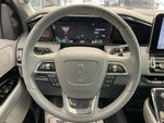 2020 Navigator L Thumbnail 33