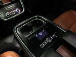 2019 Navigator L Thumbnail 18