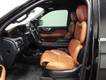 2019 Navigator L Thumbnail 22